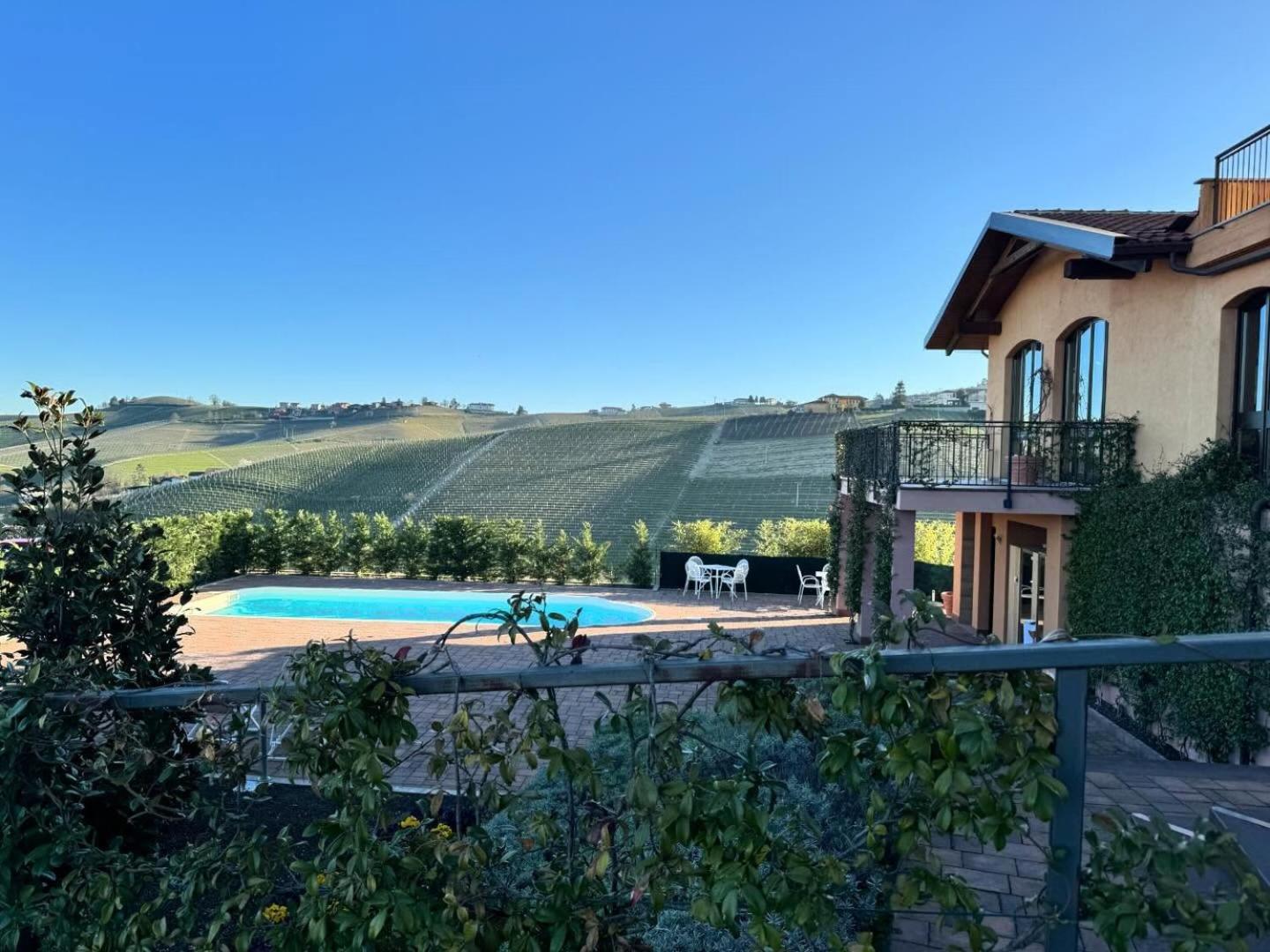 Panoramic Villa Garassino - Country Rooms And Fine Restaurant تريسو المظهر الخارجي الصورة