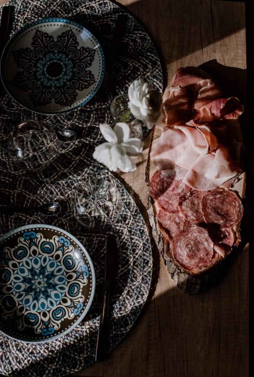 Panoramic Villa Garassino - Country Rooms And Fine Restaurant تريسو المظهر الخارجي الصورة